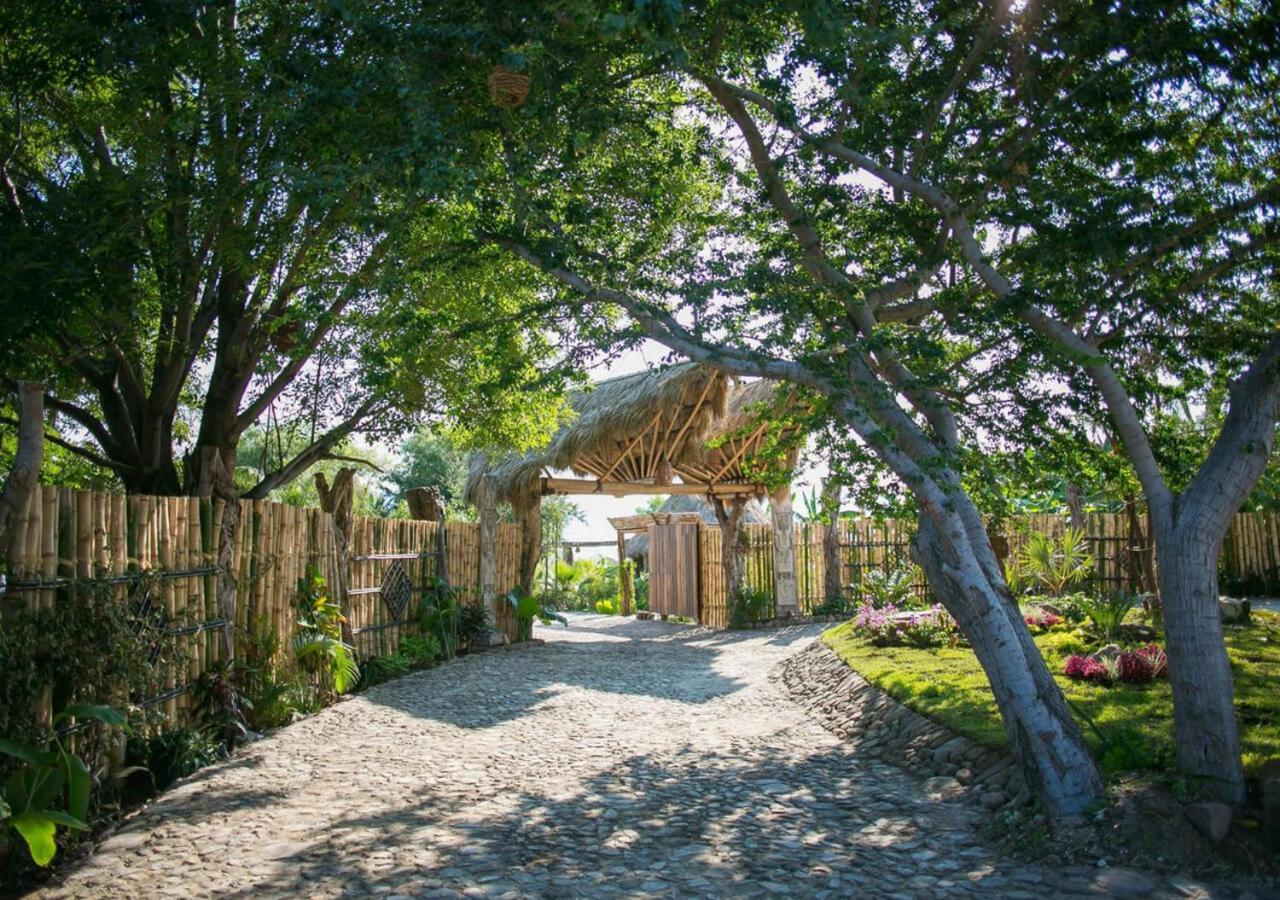 Eco Hotel Tahawi Ajijic Exteriör bild