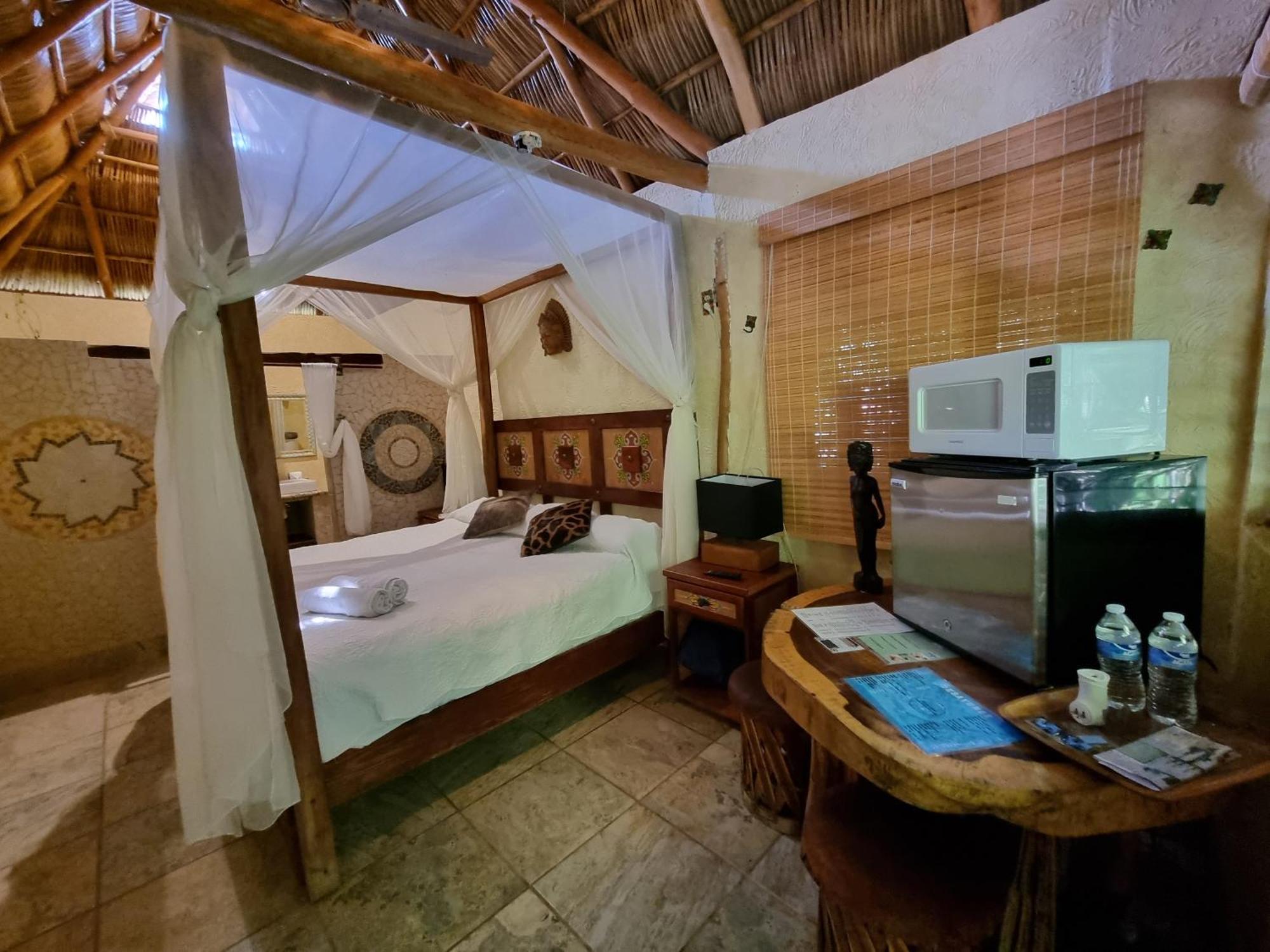 Eco Hotel Tahawi Ajijic Exteriör bild
