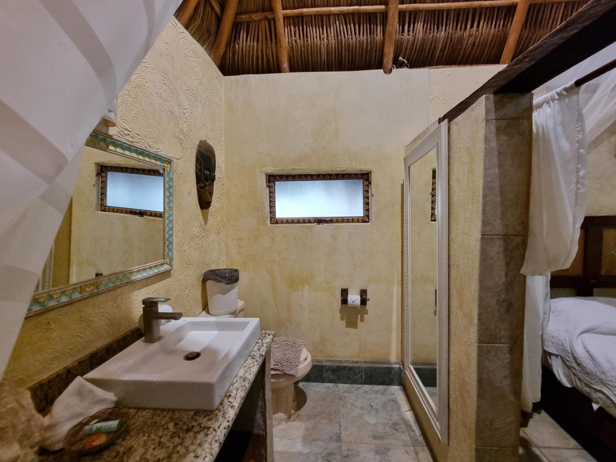 Eco Hotel Tahawi Ajijic Exteriör bild